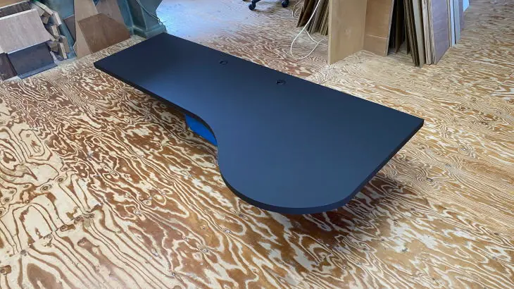 病院・医院向け 診察デスク天板（壁付け・曲線デザイン） ベルタッチ 黒 XE-505K 